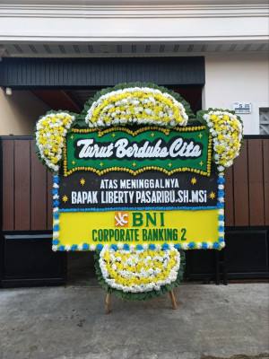 Papan Bunga Duka di Kawor